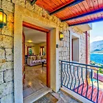 Noa Amazing Sea View Villa *