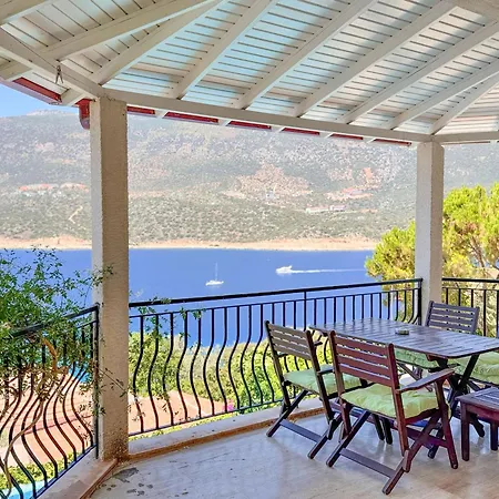 Noa Amazing Sea View