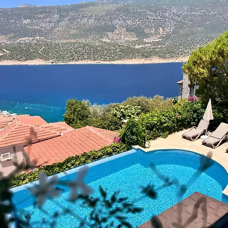 Noa Amazing Sea View