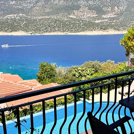 Noa Amazing Sea View